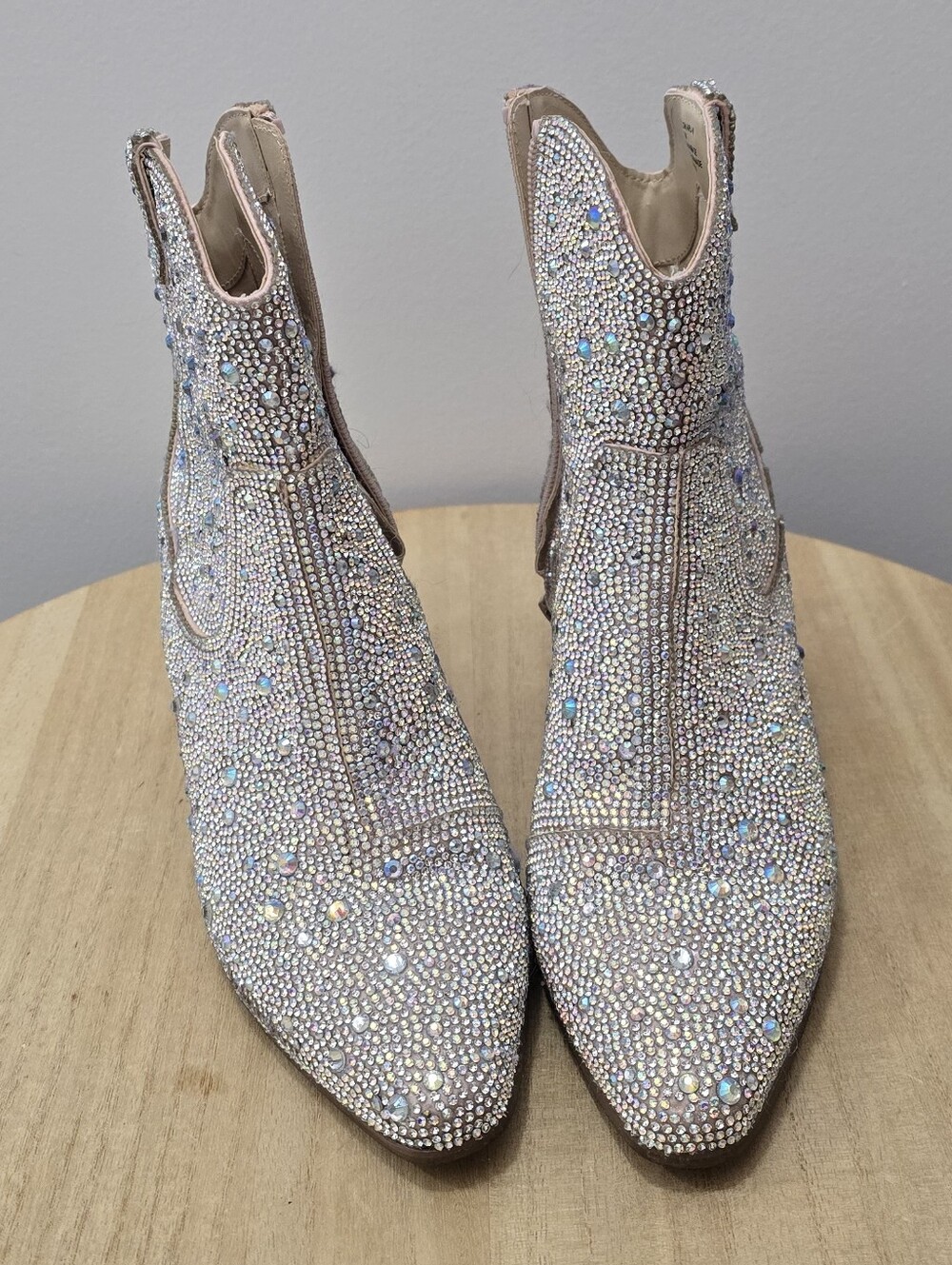ARULA Embellished Crystal Western Ankle Boots - Size 7W - Picture 3 of 8